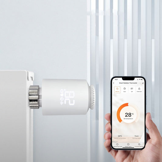 Smart radiator thermostat valve with WiFi heating control and mobile app compatibility